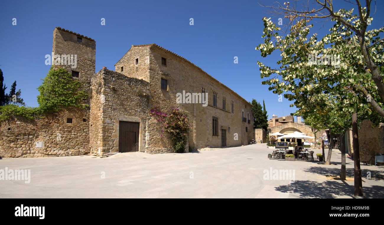 Peratallada Placa del Castell Foto Stock