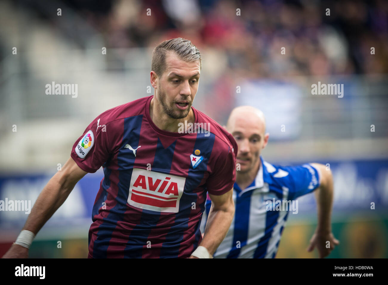 Ipurua, Spagna. Undicesimo Dec, 2016. Match Day 15 gioco di la Liga Santander stagione 2016-2017 tra SD Eibar e Deportivo Alaves giocato Ipurua Stadium domenica Dicembre 11th, 2016. Eibar, Spagna. S.D Eibar -Deportivo Alaves. S.D Eibar. 20 Lejeune. Credito: VWPics/Alamy Live News Foto Stock