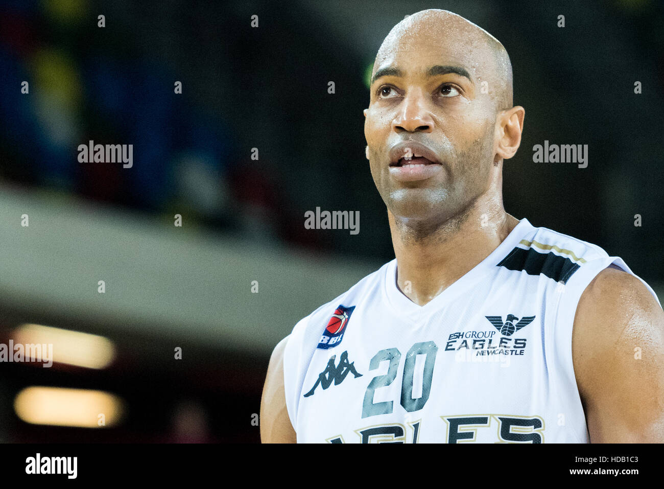 Londra, UK, 11 dicembre 2016. Newcastle Eagles beat London Lions 87 vs 80 in un entusiasmante gioco di basket nella casella di rame arena Credito: pmgimaging/Alamy Live News Foto Stock