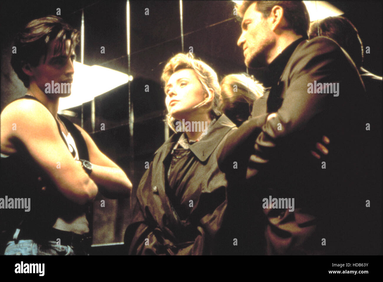 Colore rosso pattino diari, Matt LeBlanc, Nina Siemaszko, Tcheky Karyo,  1992-99, episodio "proprio come quella', 1993,(c)l'Zalman King Foto stock -  Alamy