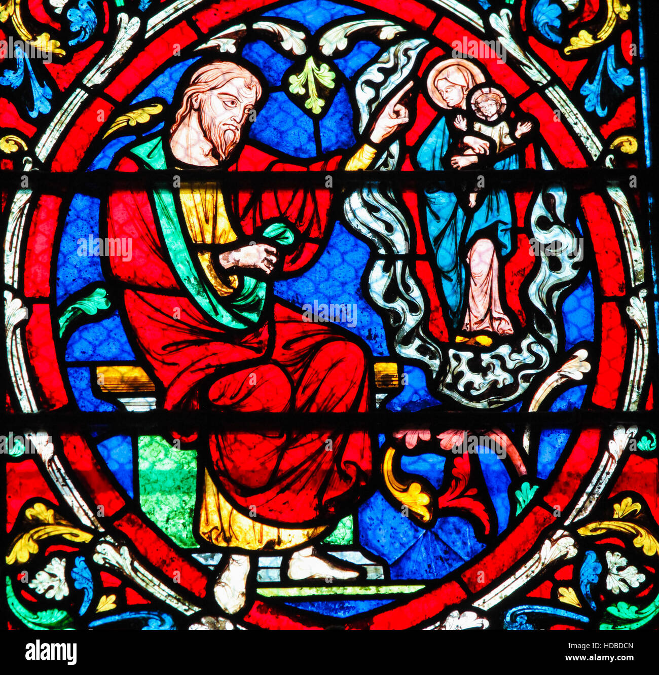 particolare delle vetrate del duomo di colonia