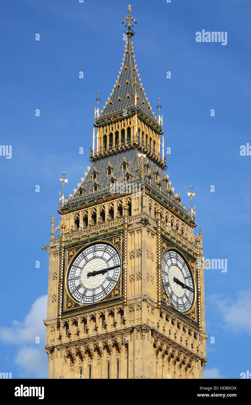 Big Ben è il soprannome per la grande campana del clock all'estremità nord del Palazzo di Westminster, in Elizabeth Tower, London, Regno Unito. Prima del lavoro Foto Stock