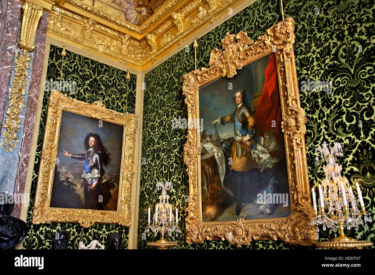 In 'abbondanza Salon" (Salon de l'Abondance) nel Grand Appartamenti del Palazzo di Versailles, Francia. Foto Stock