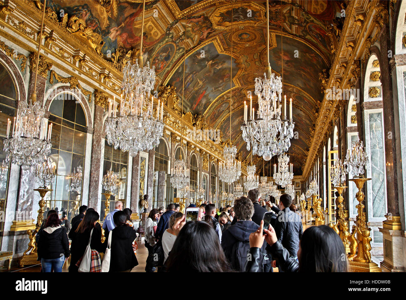 La "Sala degli Specchi" nel Palazzo di Versailles, Francia. Foto Stock