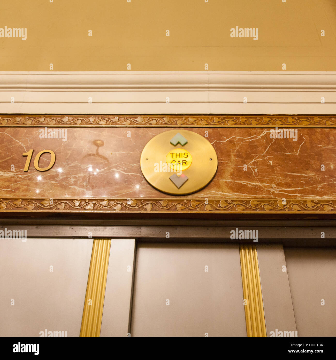 Ascensore lobby presso l'Hotel Pennsylvania, settima Avenue , New York City, Stati Uniti d'America. Foto Stock