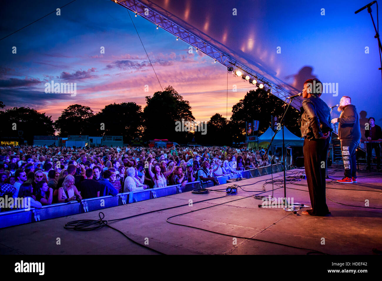 Rag 'n' osso, uomo verde villaggio della musica e del Festival delle arti, Southend-on-Sea, Essex © Clarissa Debenham / Alamy Foto Stock