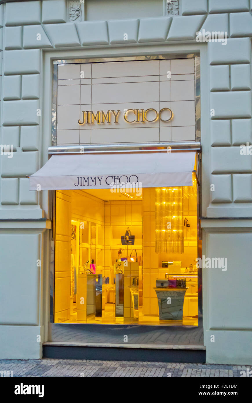 Jimmy Choo, lusso negozio di accessori, Parizska street, Josefov, quartiere ebraico, città vecchia, Praga, Repubblica Ceca Foto Stock