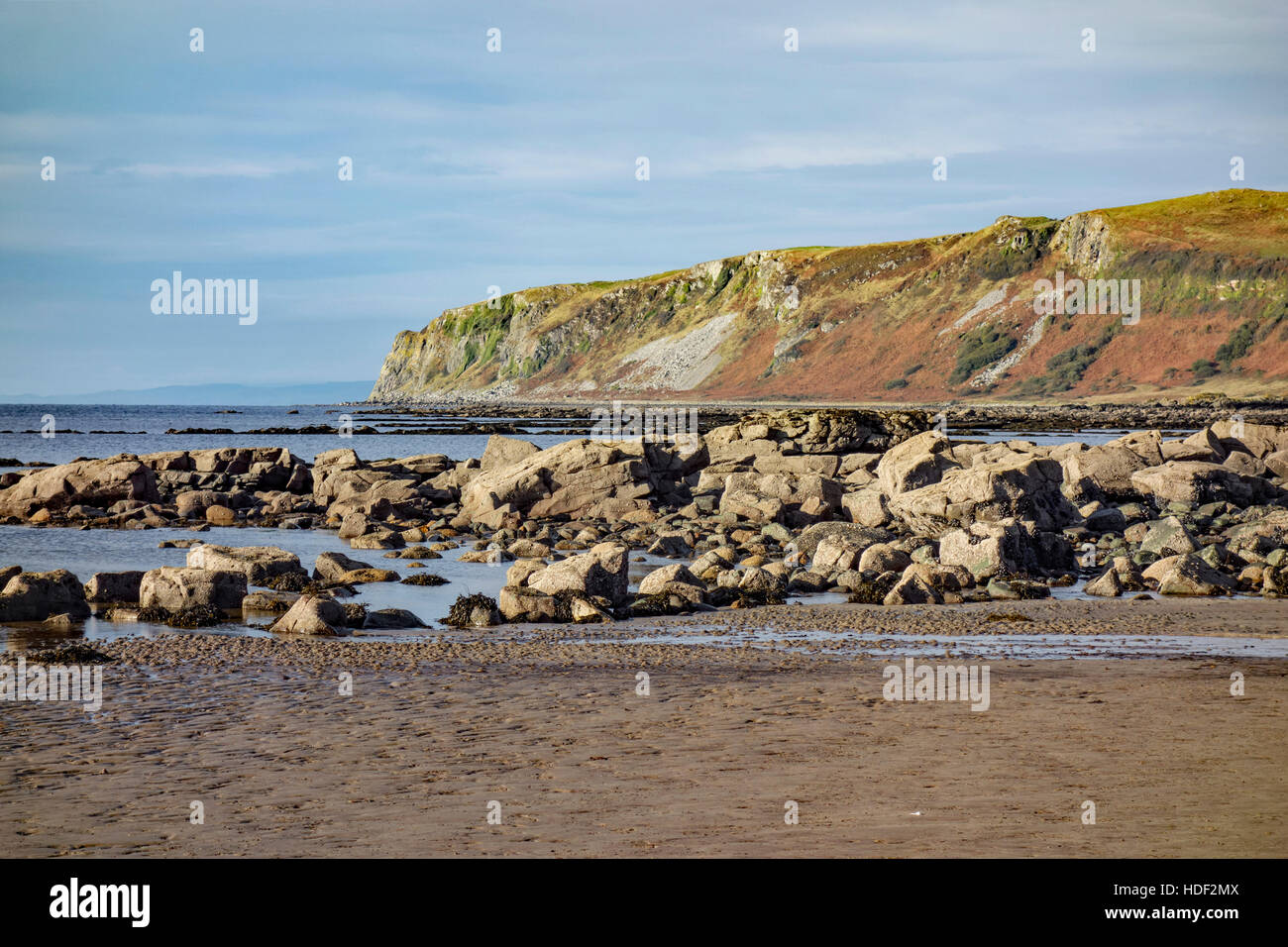 Testa Bennan da Kildonan spiaggia a sud dell'isola di Arran, Scozia. Foto Stock