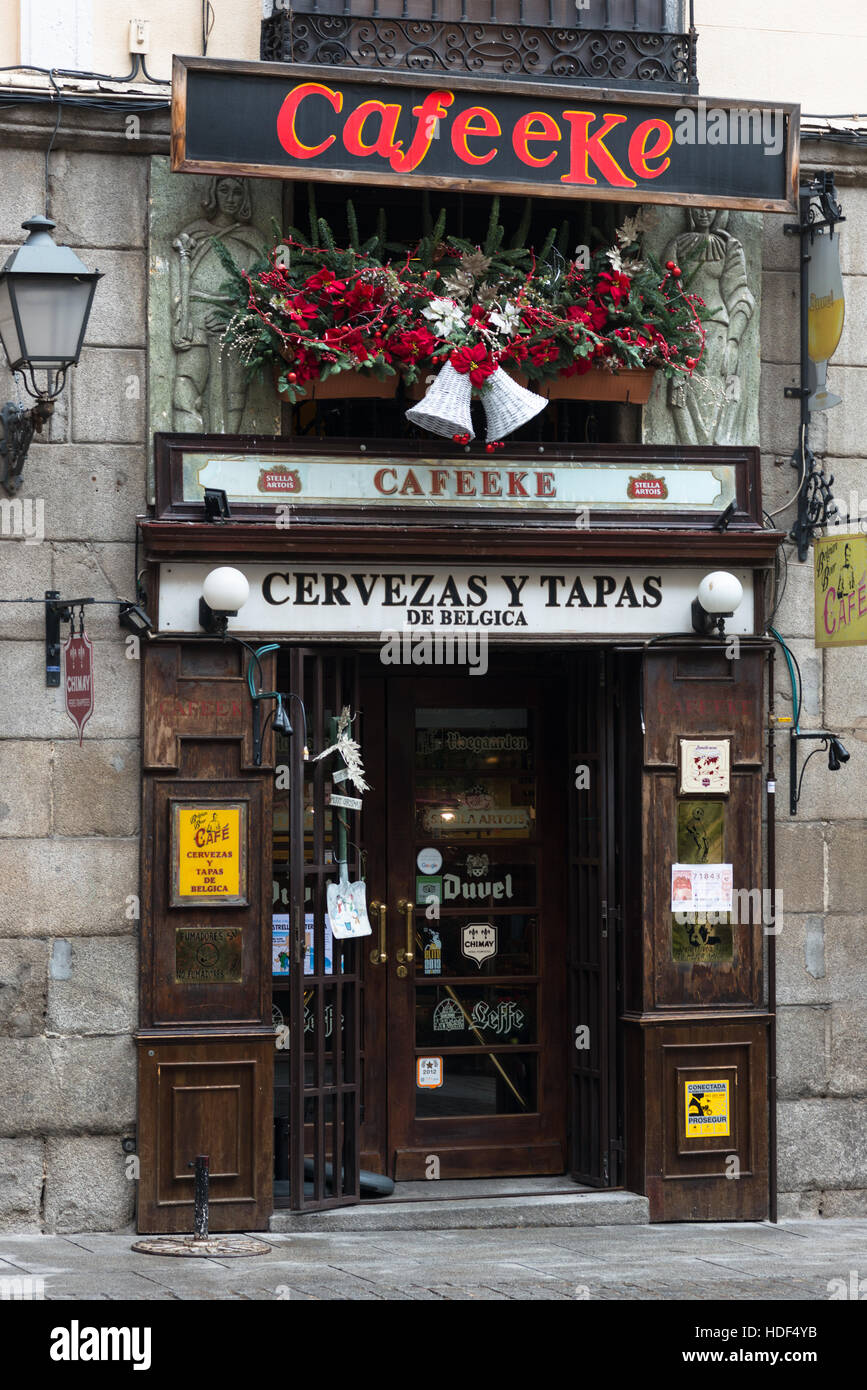 Il Tapas bar di Madrid in Spagna. Foto Stock