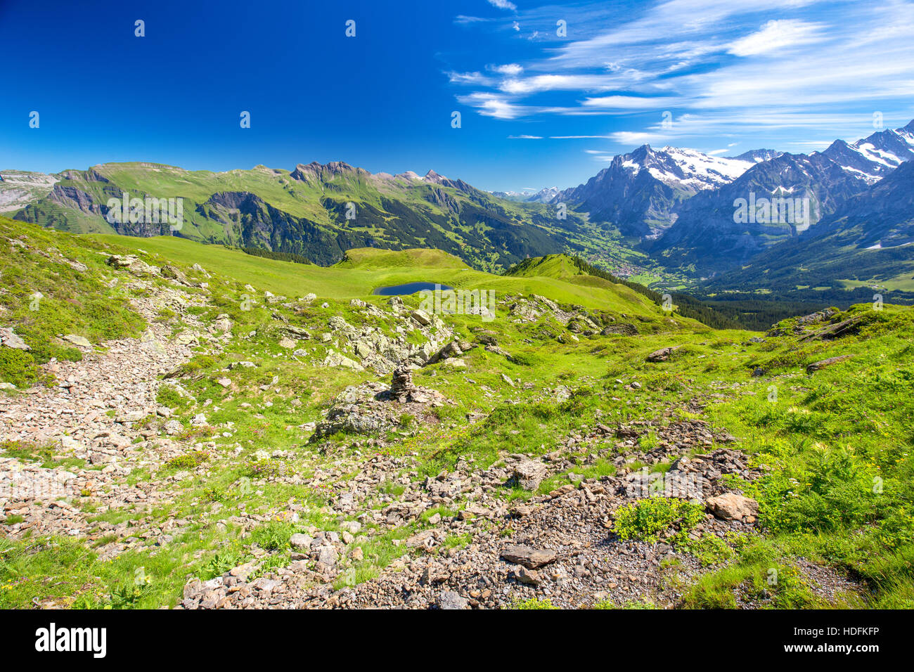 Eiger, Monch e Jungfrau da Mannlichen nelle Alpi svizzere, Berner Oberland, Grindelwald, Svizzera Foto Stock