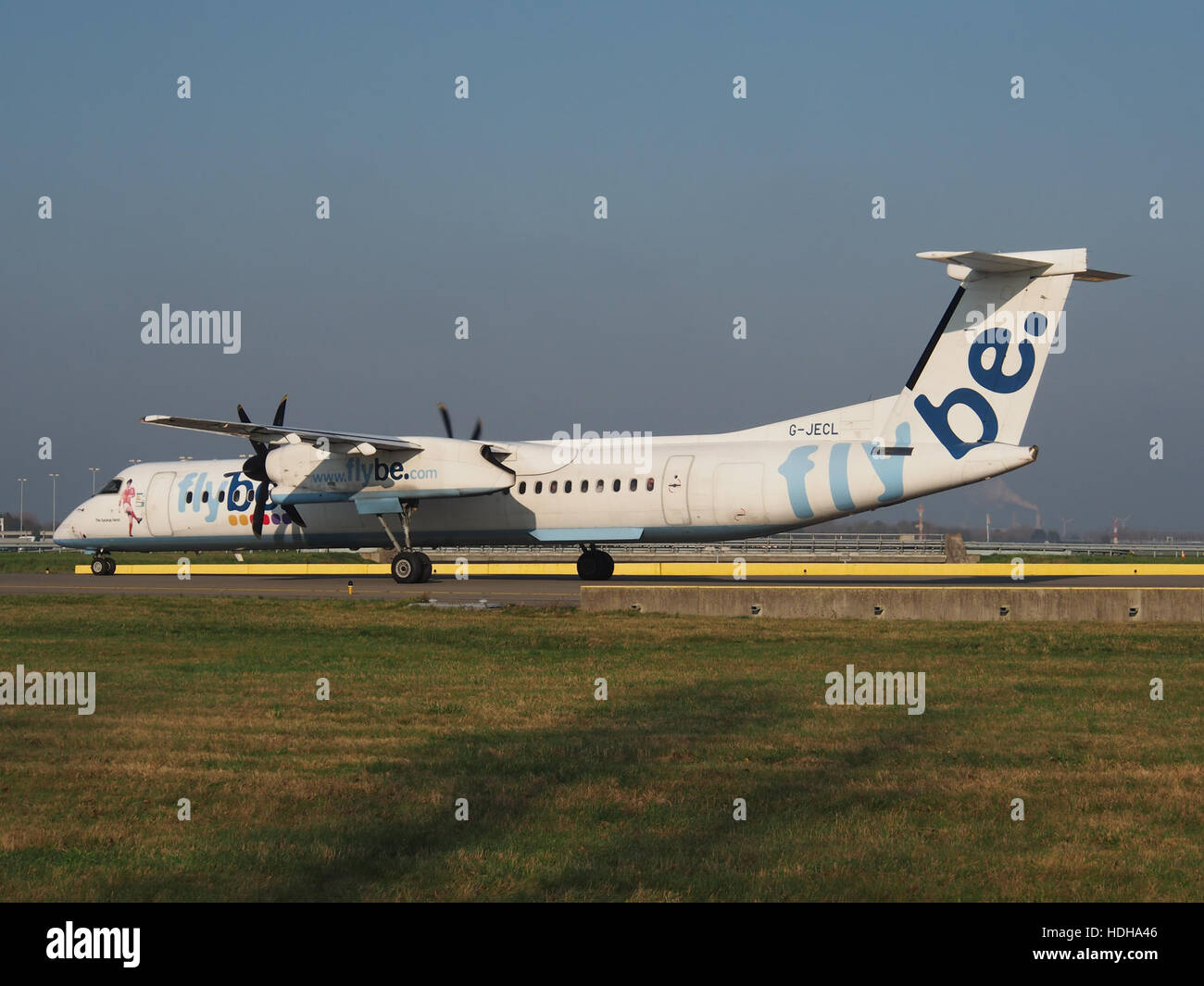 G-EZDW - Airbus A319-111 - EasyJet dell'aeroporto di Schiphol in rullaggio verso 36L pic1 Foto Stock