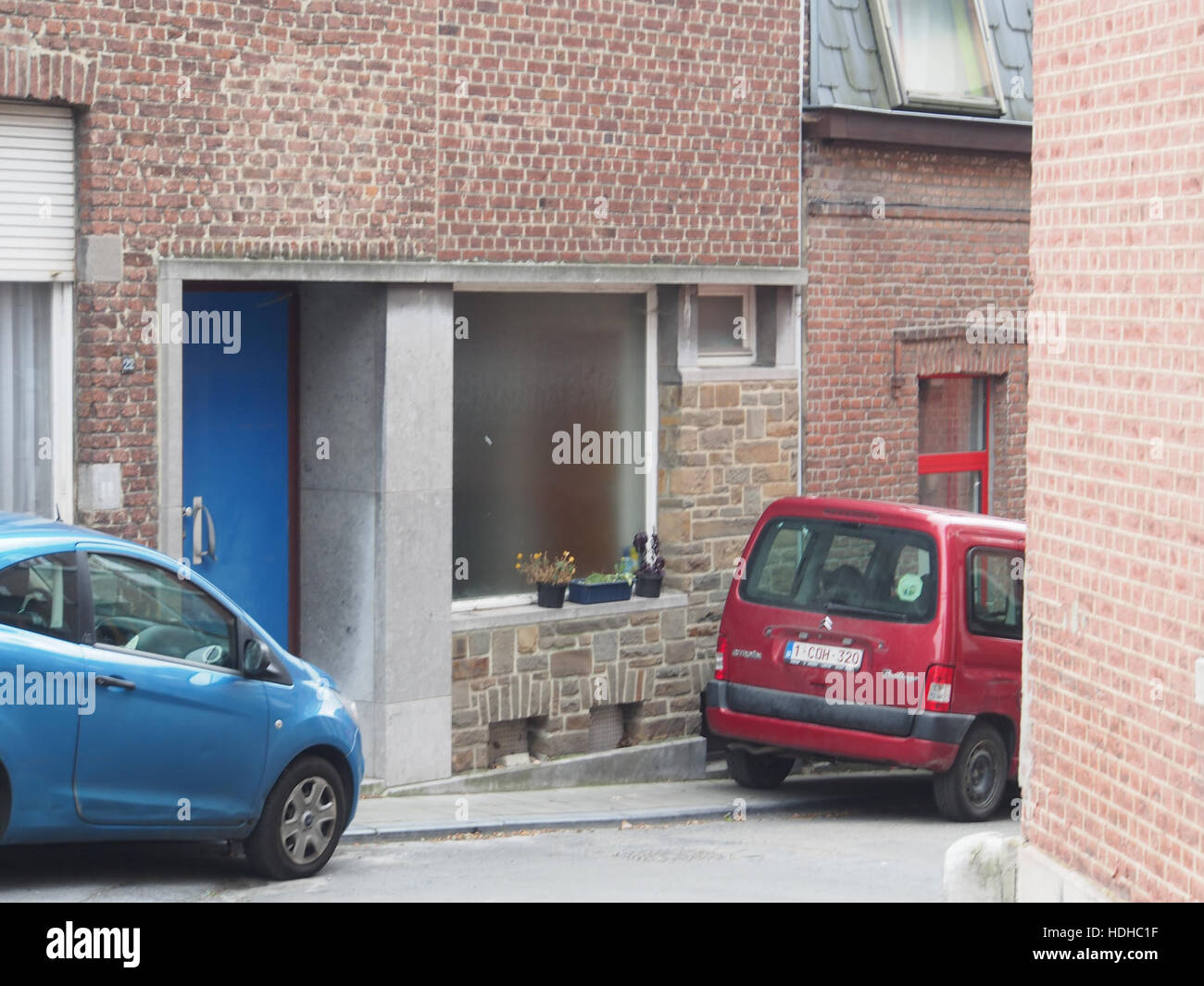 Questa immagine di "Au Perl" probabilmente raffigura una scena storica o culturale, anche se sono necessari ulteriori dettagli sul suo contesto per una descrizione più accurata. Foto Stock