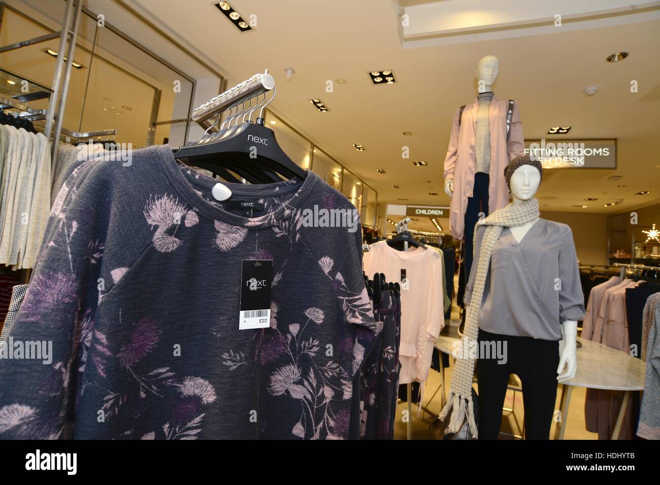 La prossima moda abbigliamento rivenditore. Foto Stock