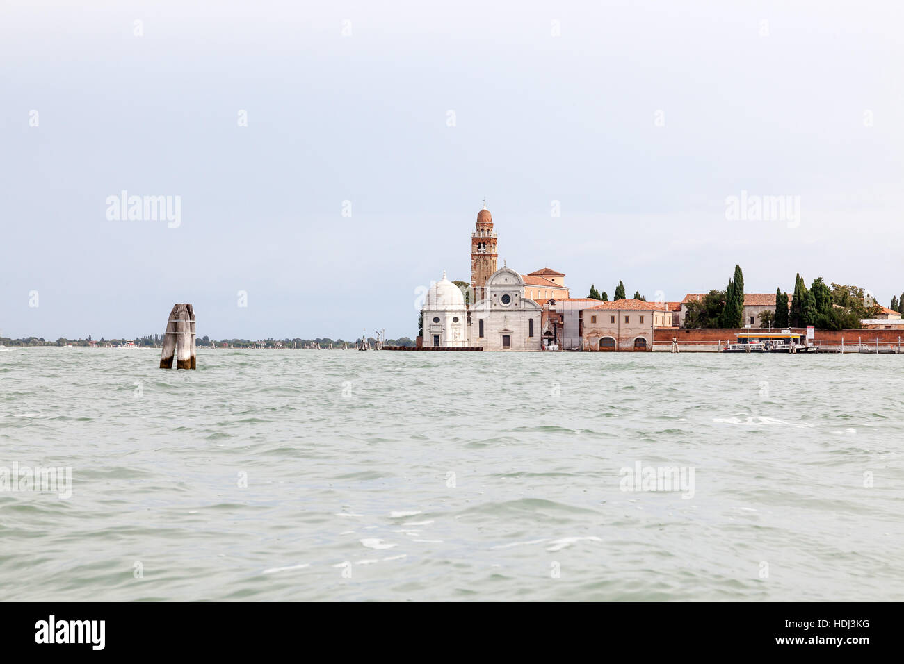 Vista di San Michele isola. San Michele è un'isola utilizzata come cimitero, Venezia, Italia. Foto Stock