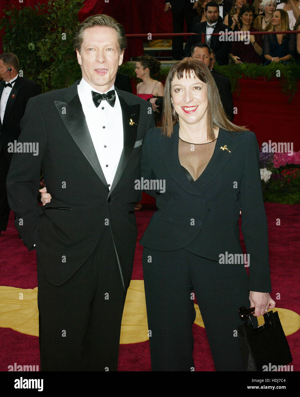 Chris Cooper e sua moglie Marianne Leone, all'Academy Awards in Hollywood, la California il 29 febbraio 2004. Photo credit: Francesco Specker Foto Stock