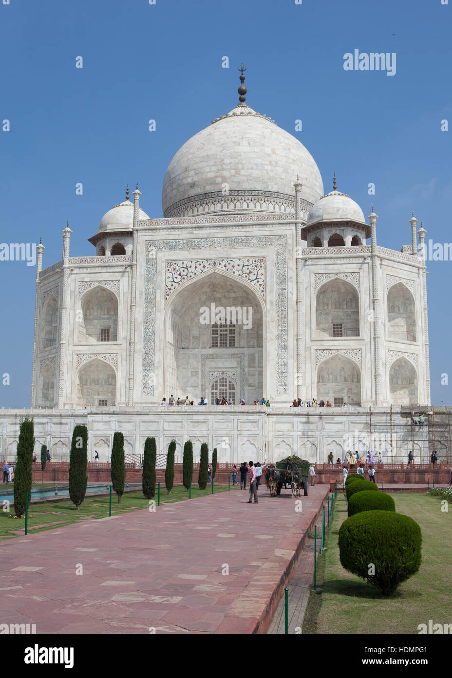Il Taj Mahal mausoleo,vista sud ,Uttar Pradesh, India Foto Stock