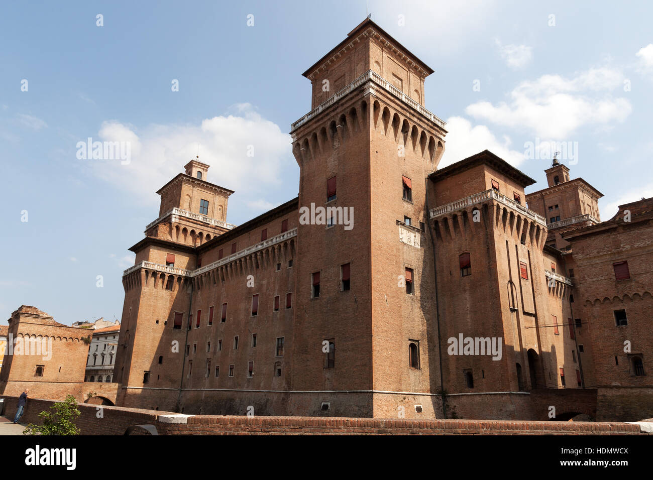 Castello Estense ('Este castello') o castello di San Michele, Ferrara, Italia. Foto Stock