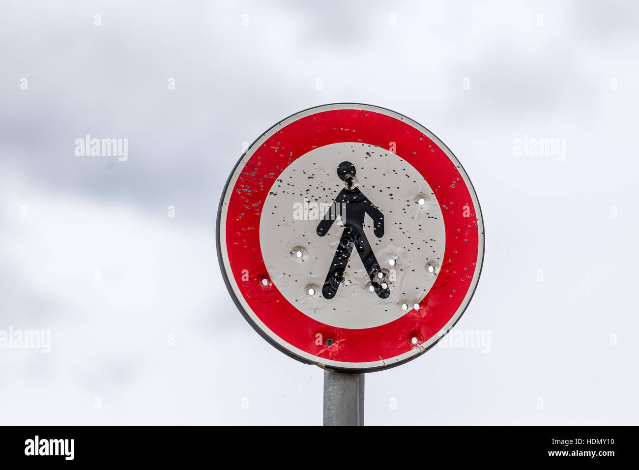 Segnale pedonale uccisi dai cacciatori Foto Stock