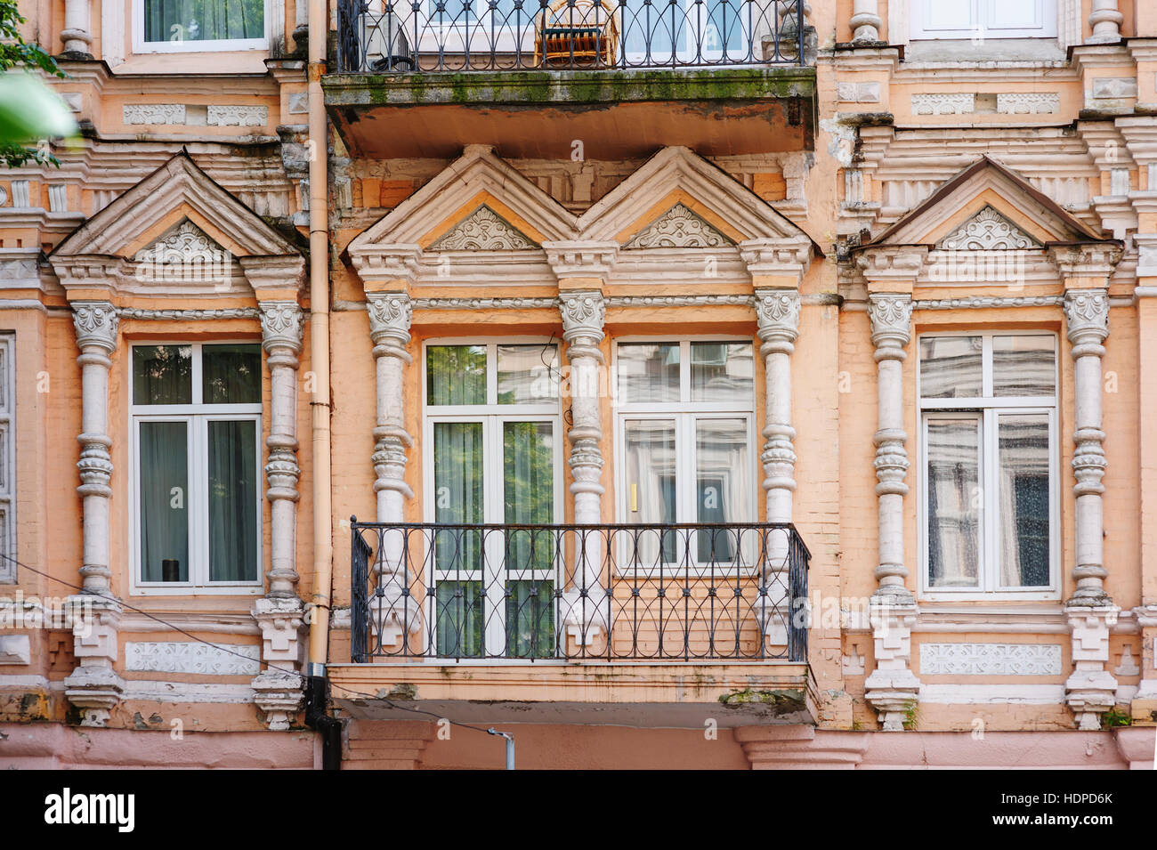 Storico edificio architettonico nella città vecchia Foto Stock