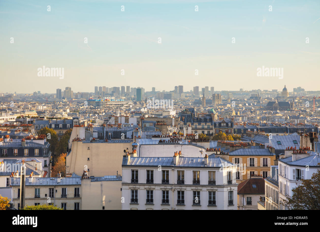 Panoramica aerea di Parigi come si vede dal Butte di Montmartre Foto Stock