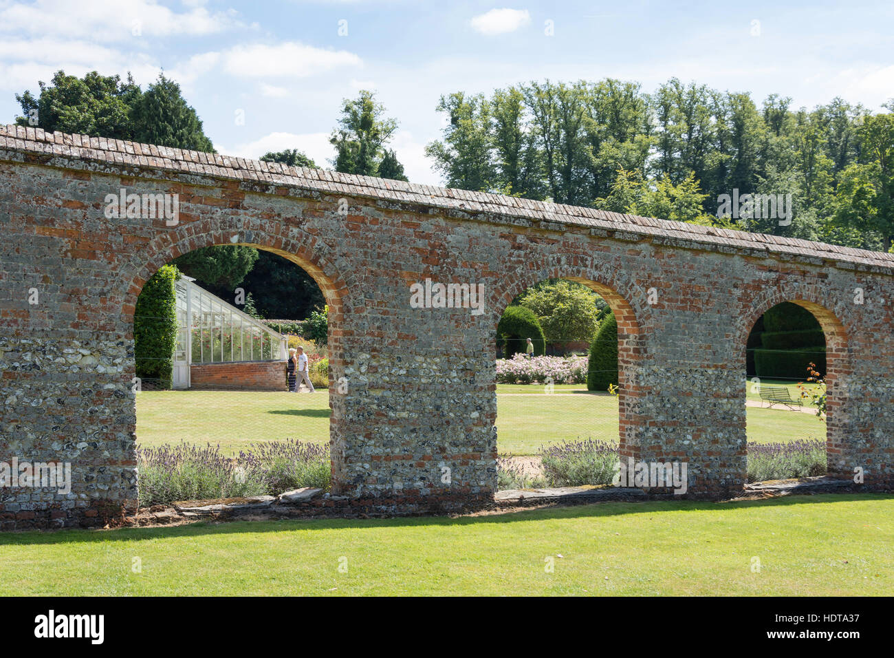 I monaci Walled Garden, Highclere Castle (Cavendish Abbey serie TV), Highclere, Hampshire, Inghilterra, Regno Unito Foto Stock