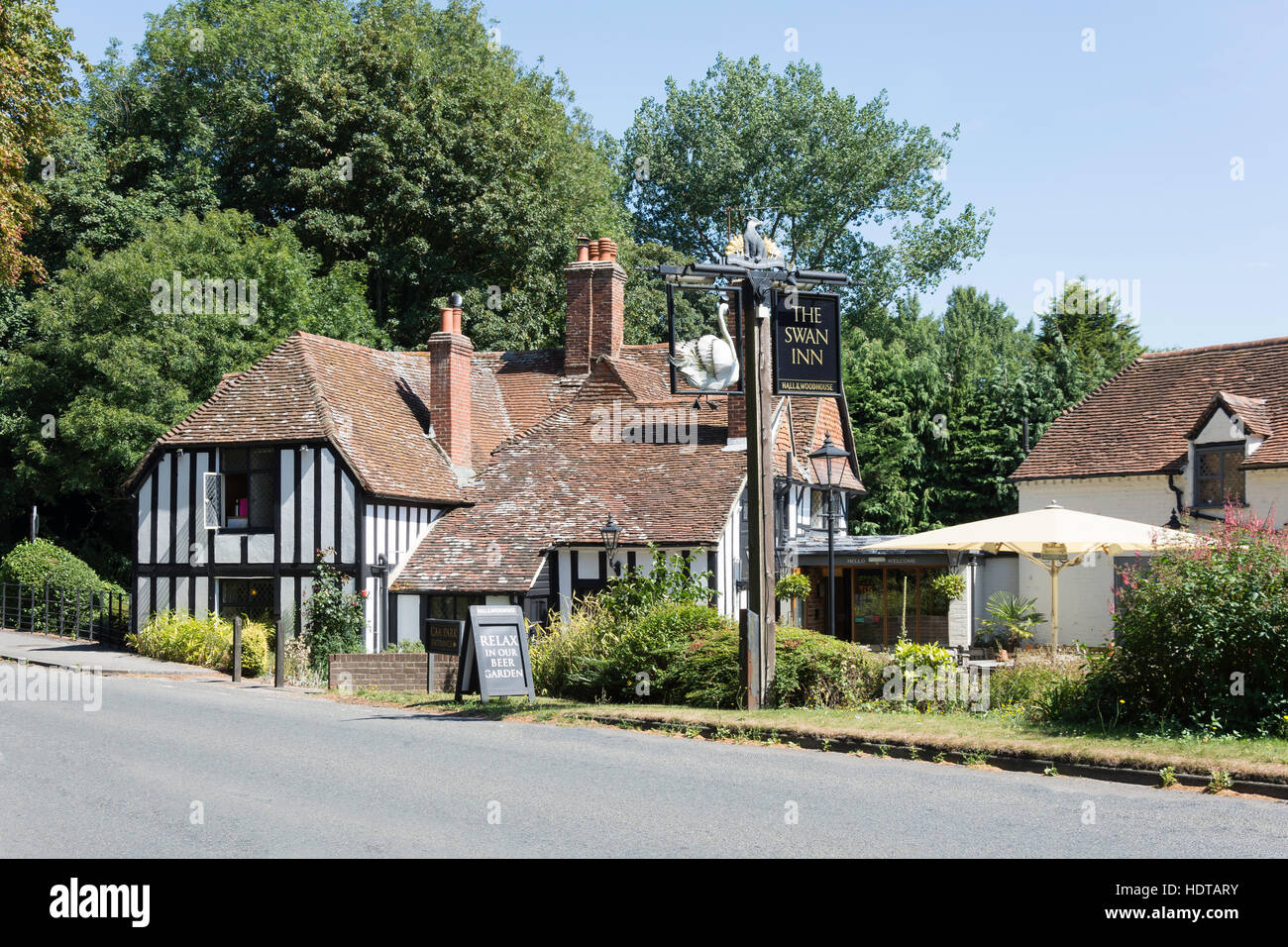 Xvi secolo The Swan Inn, Andover Road, Newtown, Hampshire, Inghilterra, Regno Unito Foto Stock