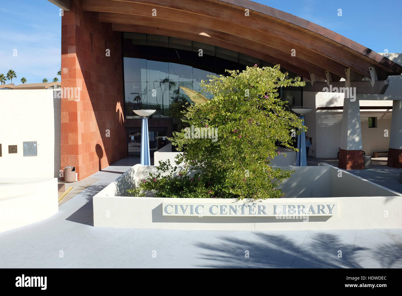 La Città Vecchia di Scottsdale Civic Center Biblioteca ingresso, Arizona. Foto Stock