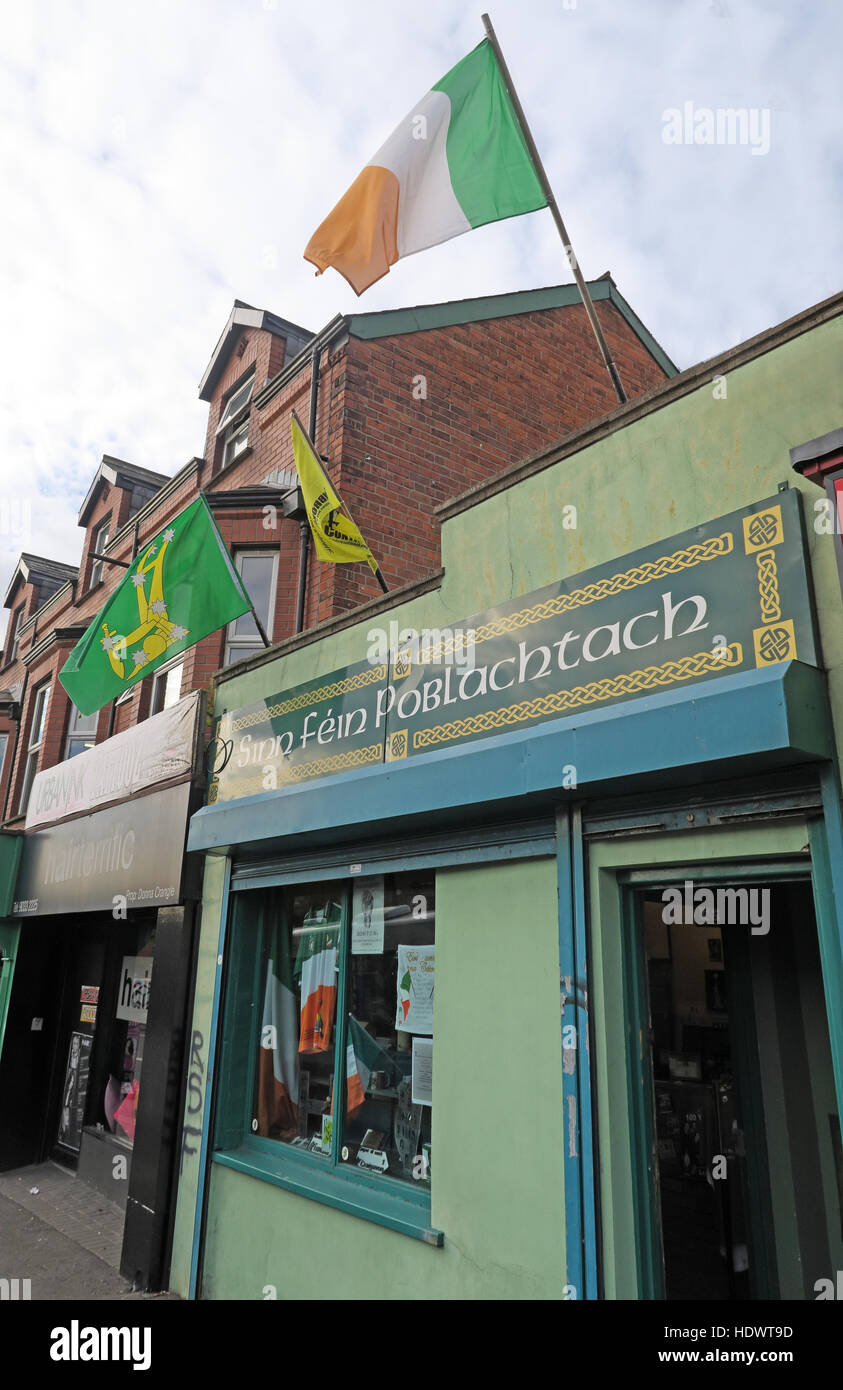 Belfast cade Rd il repubblicano Sinn Fein negozio di Souvenir Foto Stock