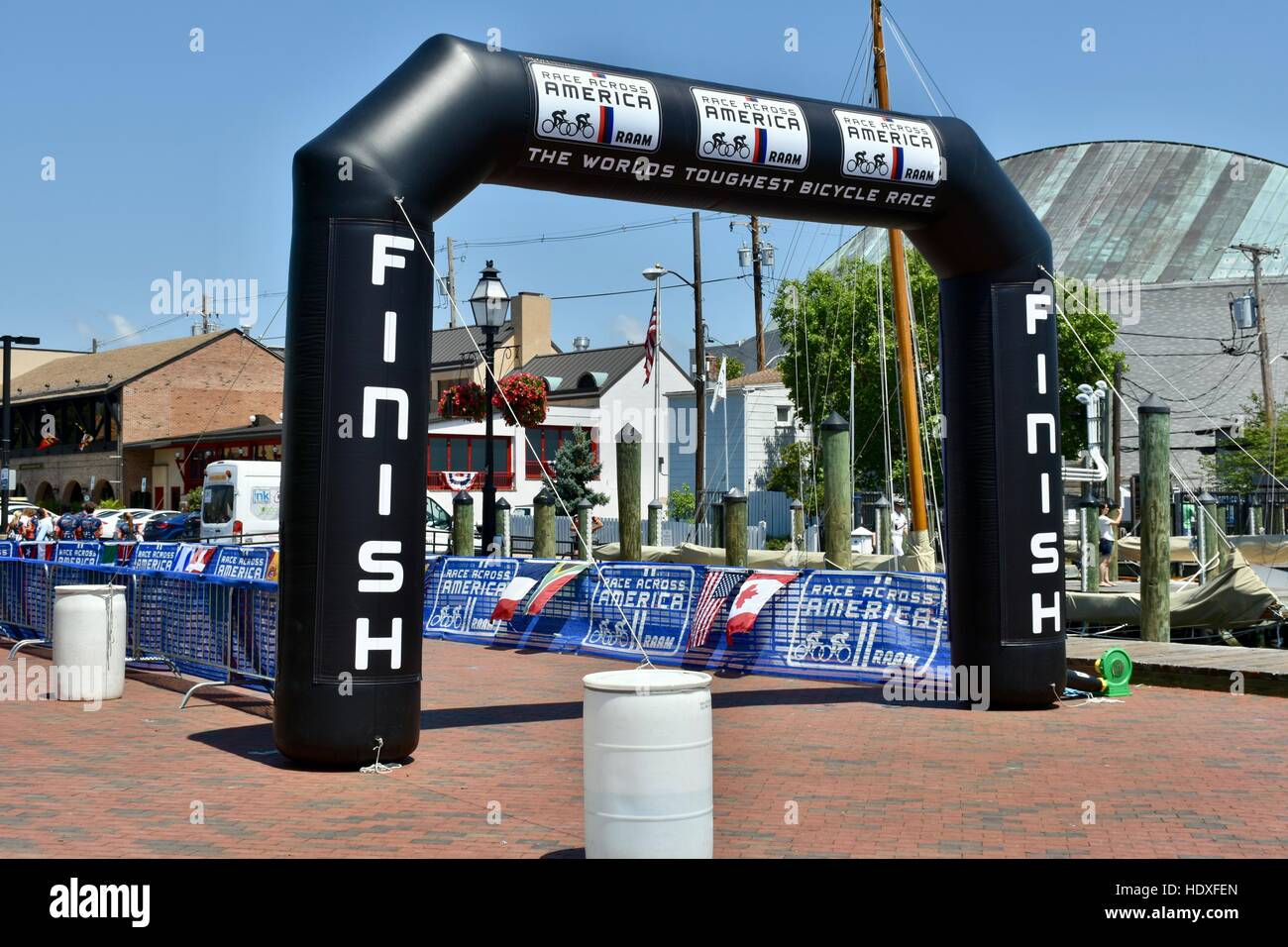 Il traguardo di un ciclo America bike race Foto Stock