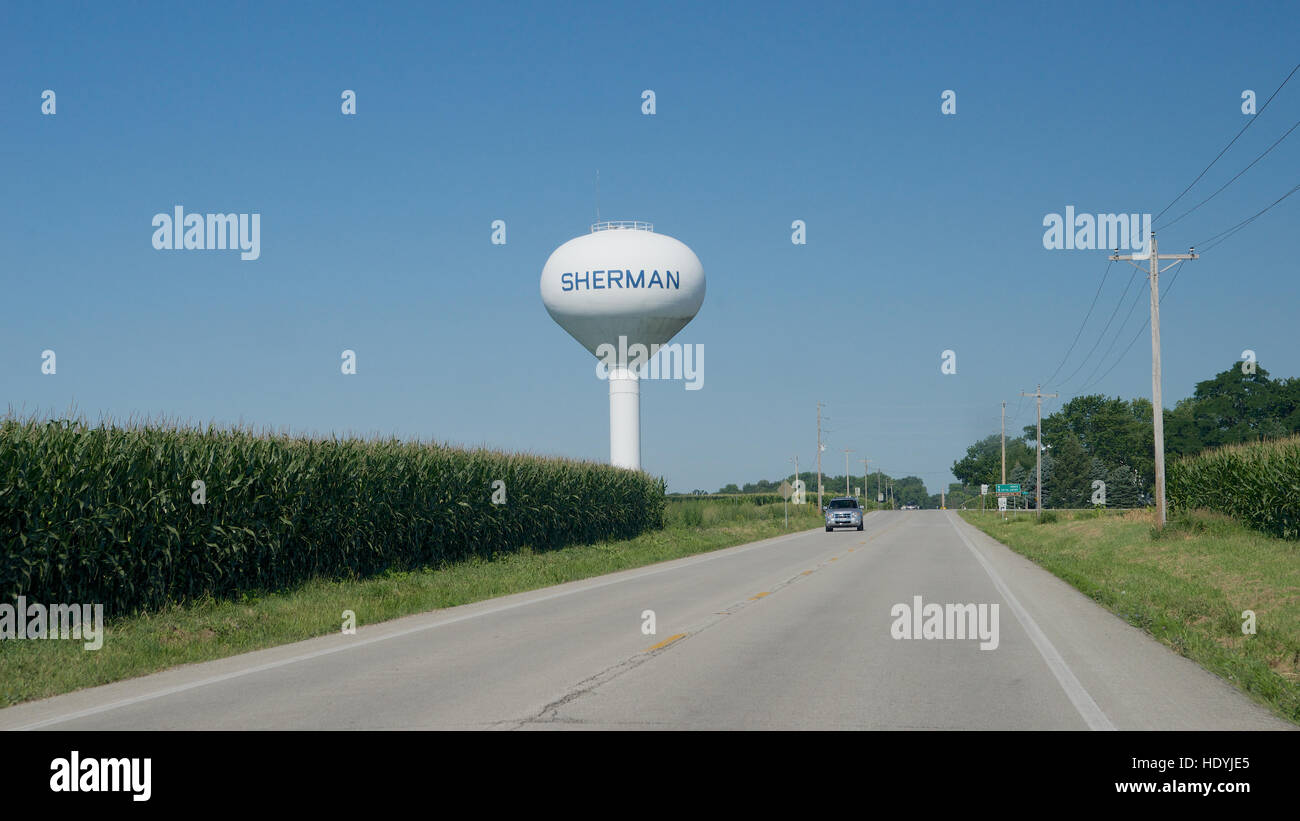 La Torre dell'acqua presso Sherman, Sangamon County, Illinois, Stati Uniti d'America. Foto Stock