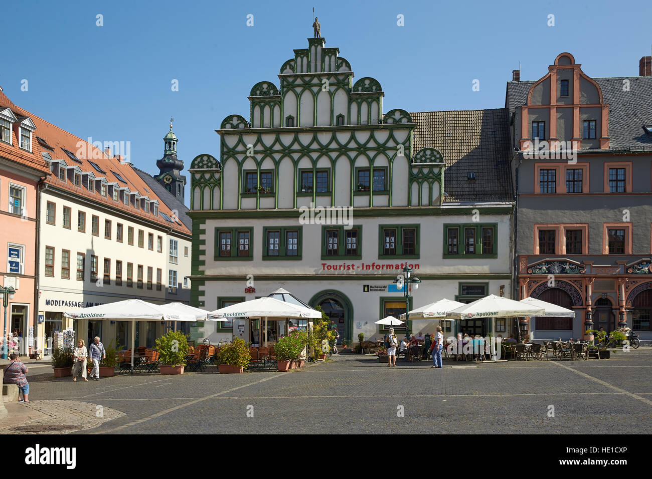 Town Hall, centro informazioni turistiche sulla piazza del mercato, Weimar, Turingia, Germania Foto Stock
