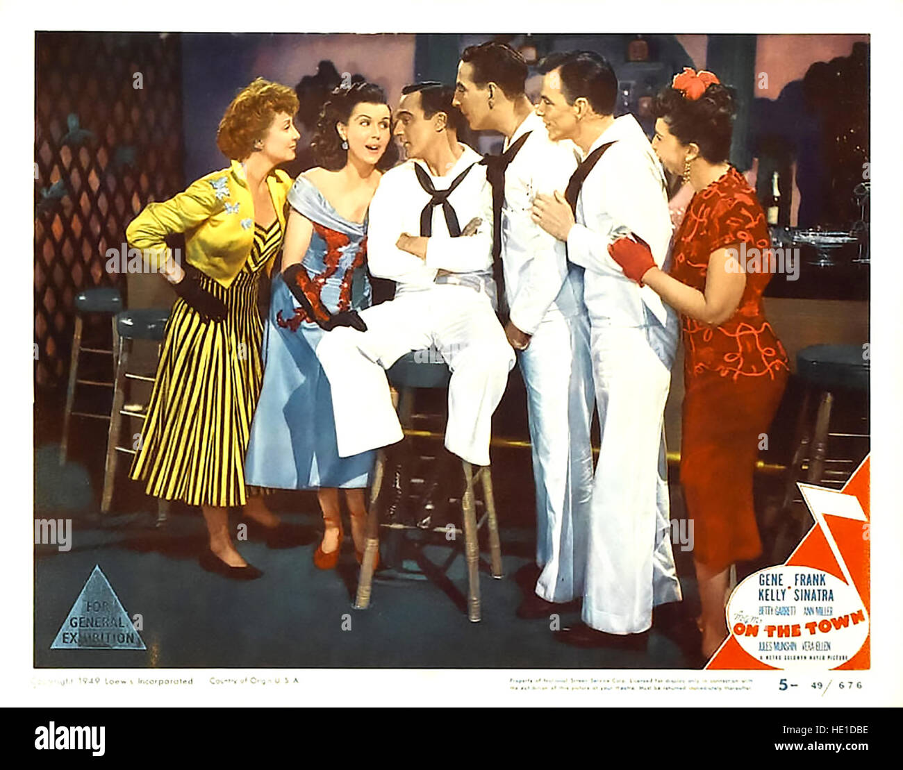 Sul comune 1949 MGM film musicale con Gene Kelly (seduto) accanto a Ann Miller. Frank Sinatra secondo da destra. Foto Stock