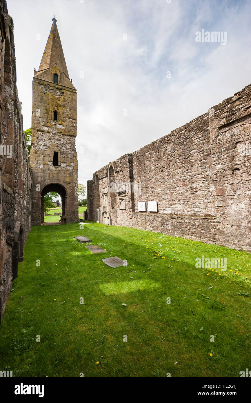 Restenneth Priory rovine di Angus, Scozia. Foto Stock