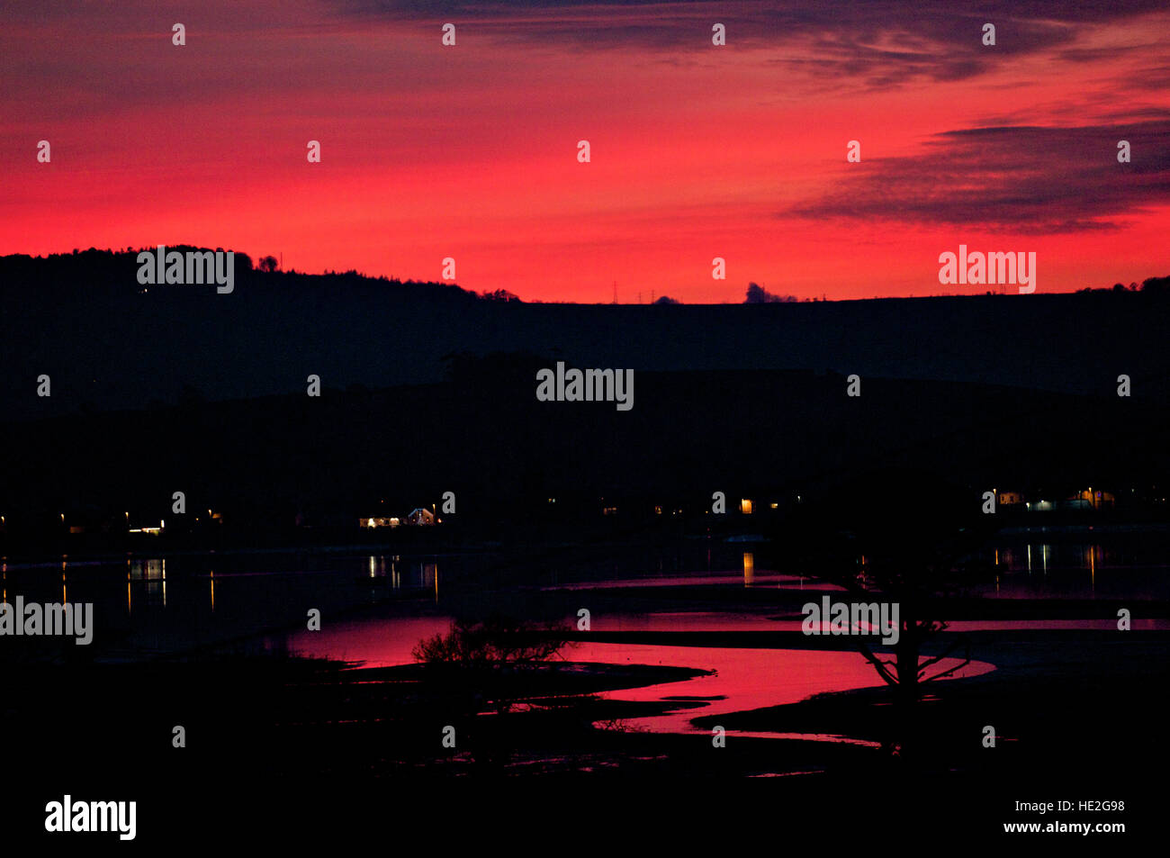 Cielo di tramonto su fiume Exe, Devon, Regno Unito Foto Stock