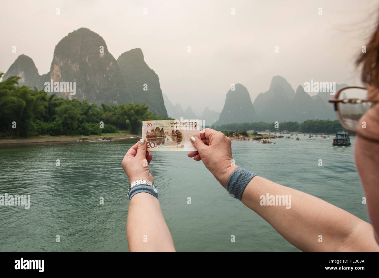 Crociera sul Fiume Li, Guilin, Cina. Cina. Foto Stock