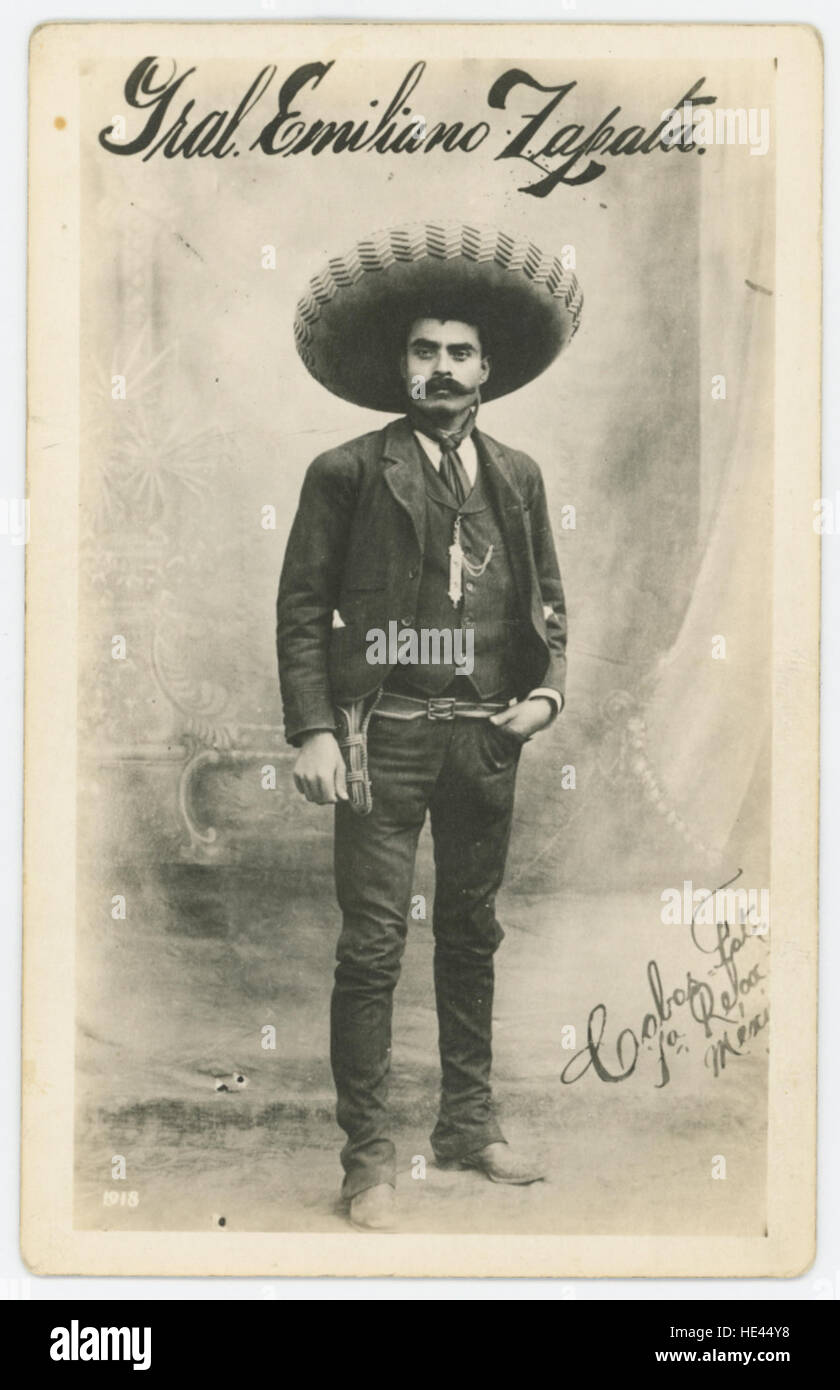 Il Gral Emiliano Zapata, una figura di spicco della rivoluzione messicana, è celebrato per la sua difesa dei diritti agrari e della giustizia. La sua immagine storica cattura l'essenza della lotta della rivoluzione per la riforma agraria e la giustizia sociale. Foto Stock Il Gral Emiliano Zapata, una figura di spicco della rivoluzione messicana, è celebrato per la sua difesa dei diritti agrari e della giustizia. La sua immagine storica cattura l'essenza della lotta della rivoluzione per la riforma agraria e la giustizia sociale. Foto Stock