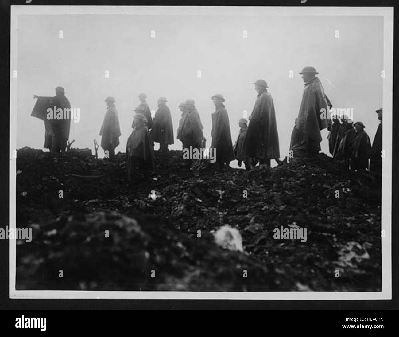 Una fotografia storica o un'illustrazione di razioni di ferro, utilizzata durante le campagne militari, che mostra le disposizioni di base per la sopravvivenza dei soldati nei conflitti passati. Foto Stock