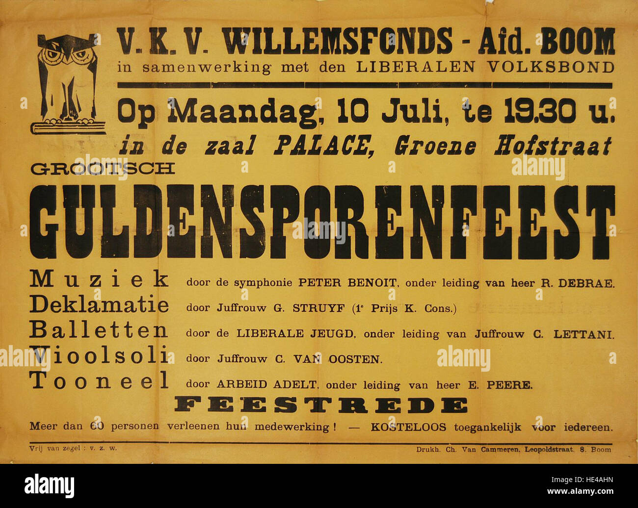 Questo poster storico, "Affiche Willemsfonds Boom", rappresenta un momento significativo nella storia belga. Cattura l'atmosfera sociale e culturale del tempo, probabilmente legata a un evento o a una campagna dei Willemsfonds, un'importante organizzazione belga. Foto Stock