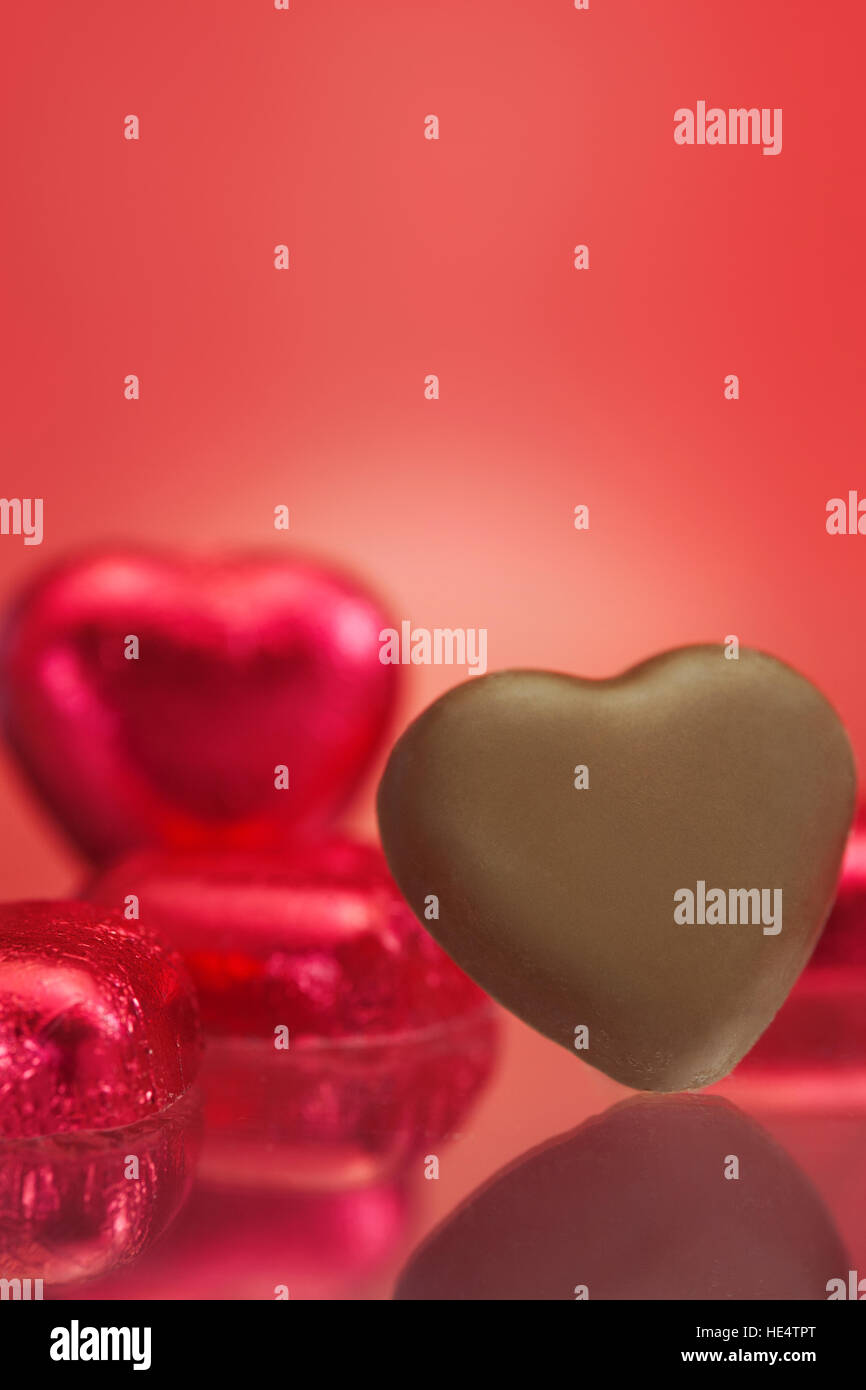 Amore a forma di cuore ad cioccolatini Foto Stock