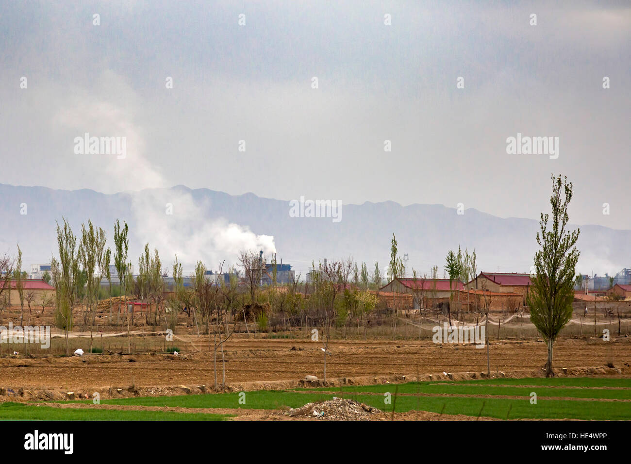 Inquinamento ambientale vicino Zhonwei, Ningxia, Cina Foto Stock