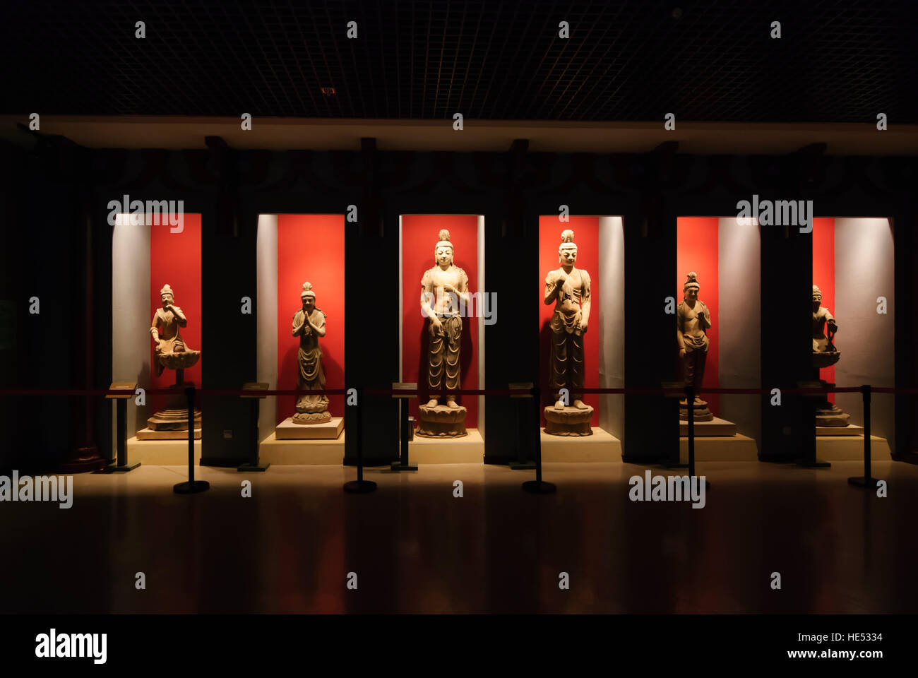 Lanzhou: provincia di Gansu museo; Bodhisattvas, Gansu, Cina Foto Stock