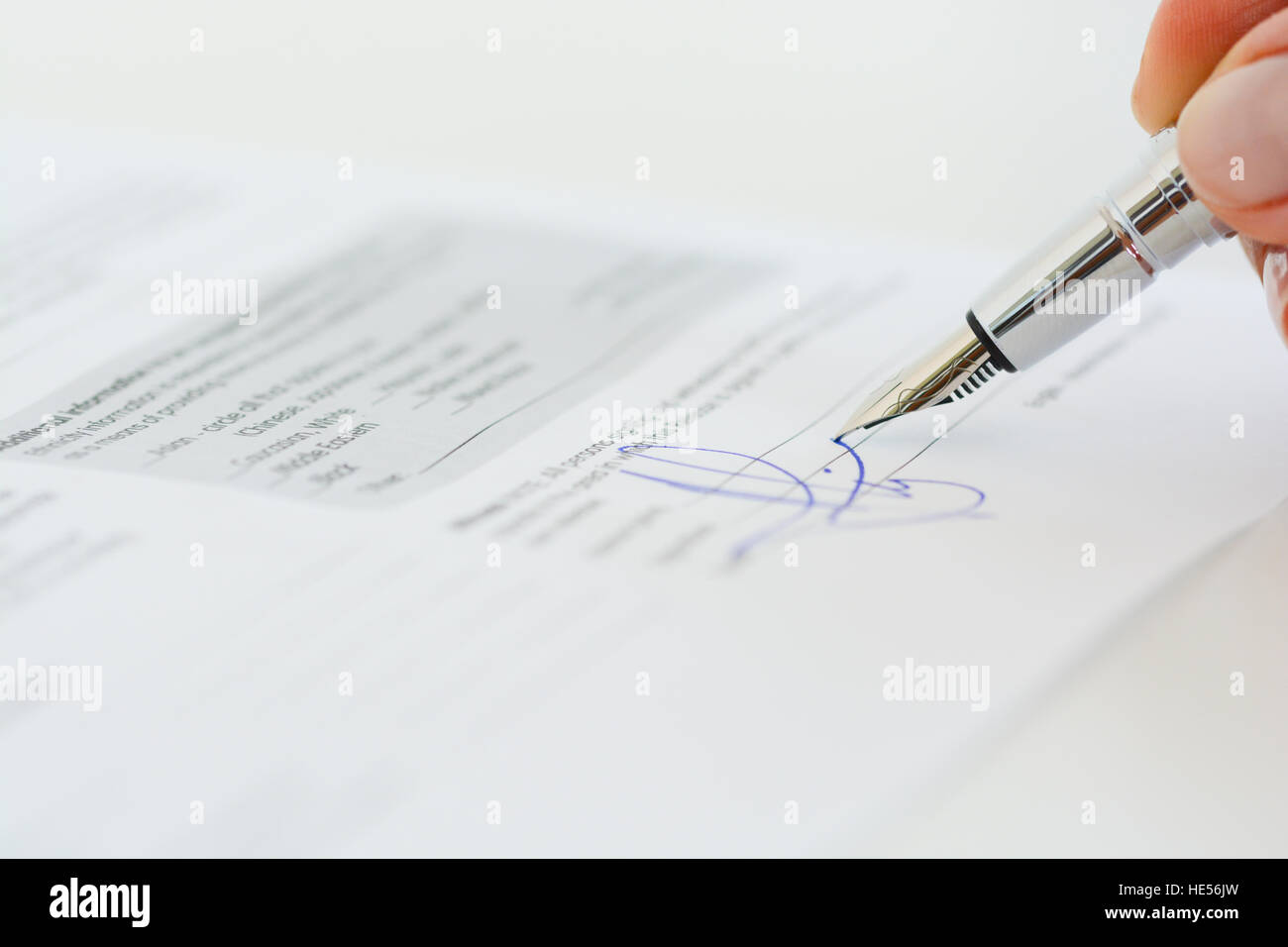 Firmare firma accordo immagini e fotografie stock ad alta risoluzione ...