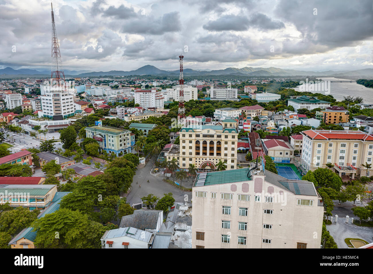 Elevata la vista della citta'. Tinta, Vietnam. Foto Stock