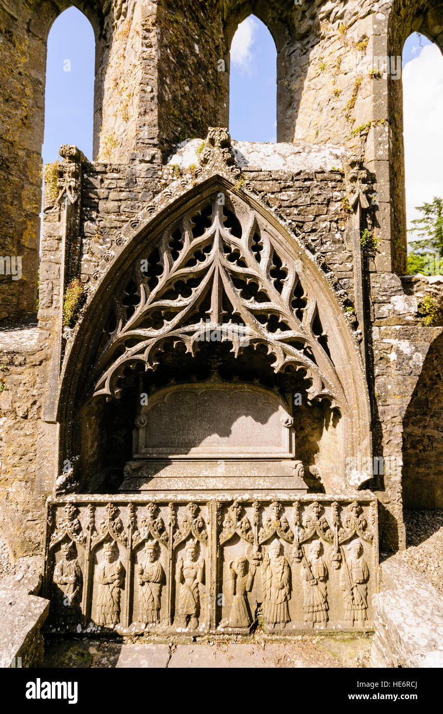 Ornati in antica pietra scolpita in strade Abbey, County Mayo, Irlanda Foto Stock