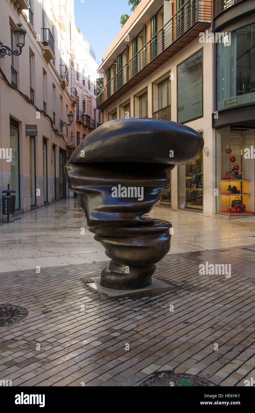 "Punti di vista' opera di scultore britannico Tony Cragg, Malaga, Andalusia, Spagna. Foto Stock