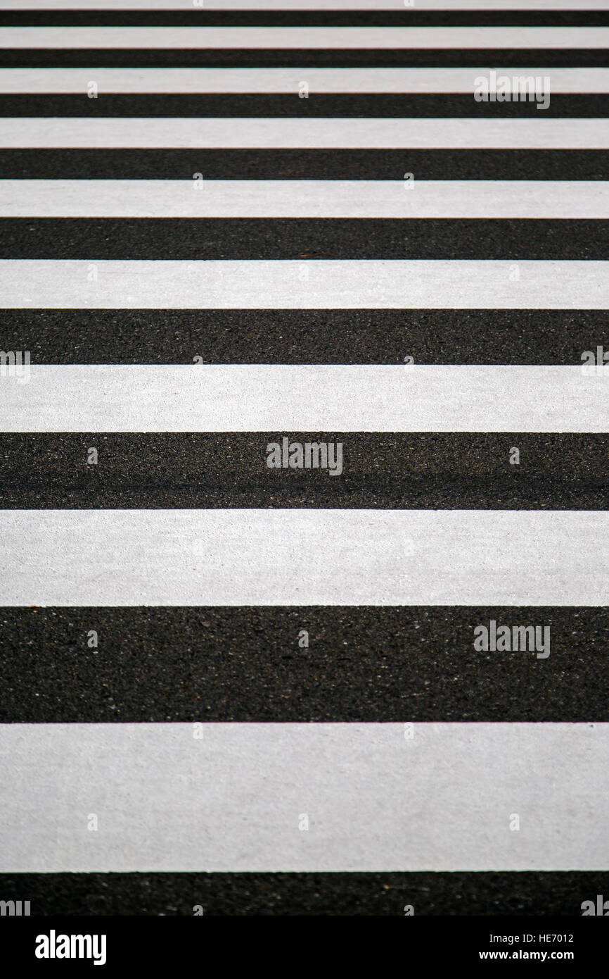 Primo piano a crosswalk nella città Foto Stock
