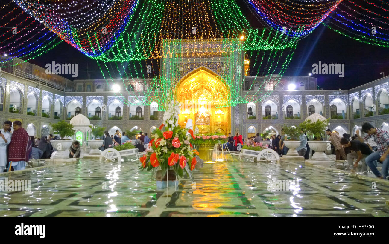 Il santuario di Imam Ali alRida Foto Stock