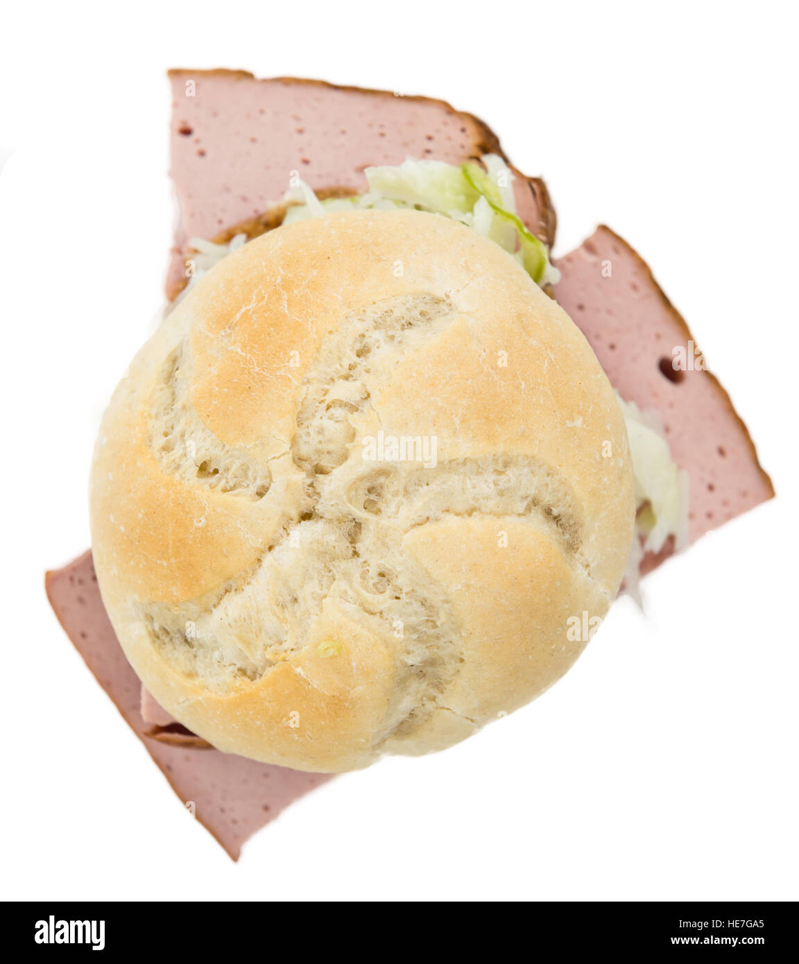 Porzione di fresco Leberkaese fatti isolati su sfondo bianco Foto Stock
