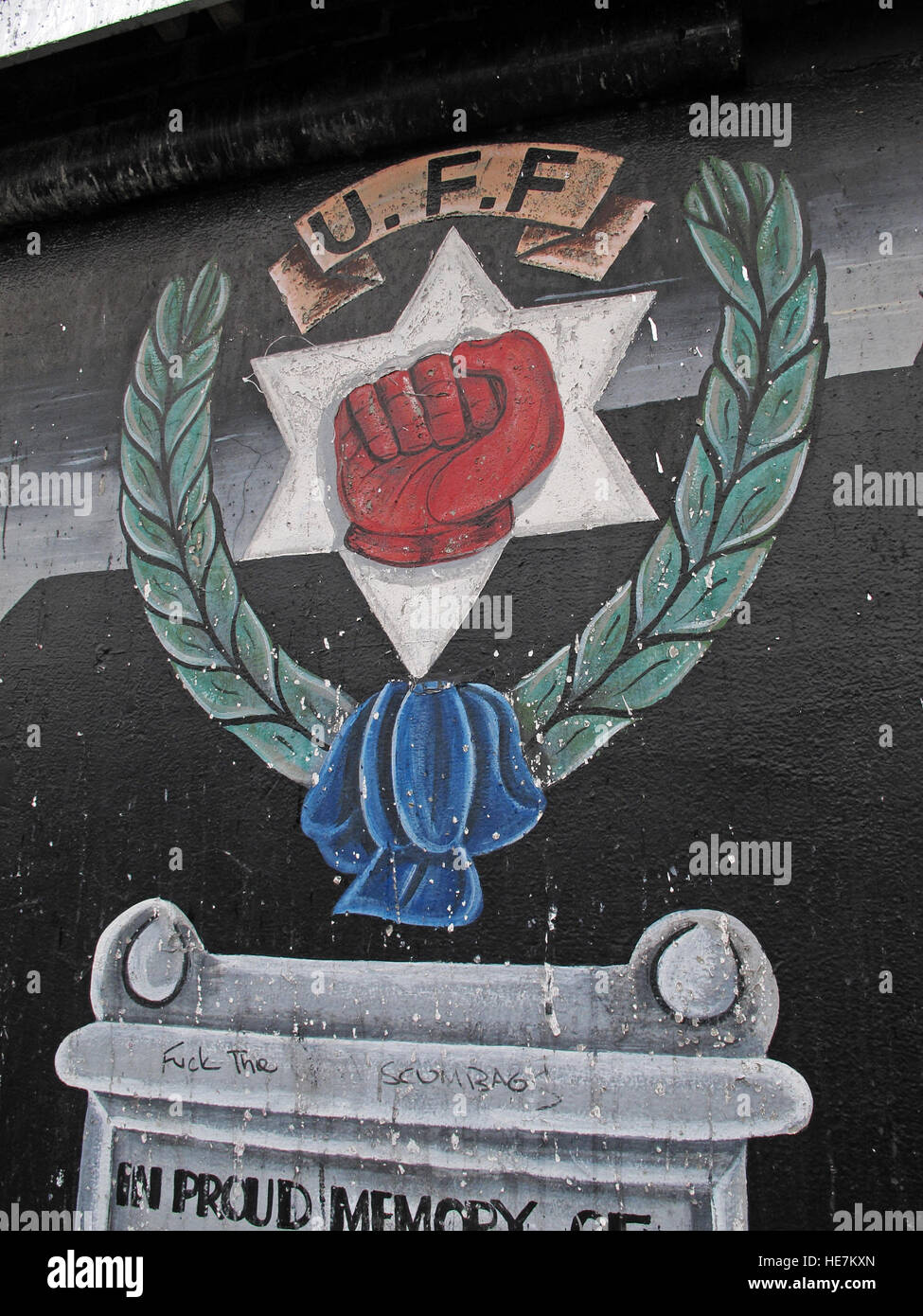 UFF murale unionista, off Shankill Road West Belfast, Irlanda del Nord, Regno Unito Foto Stock