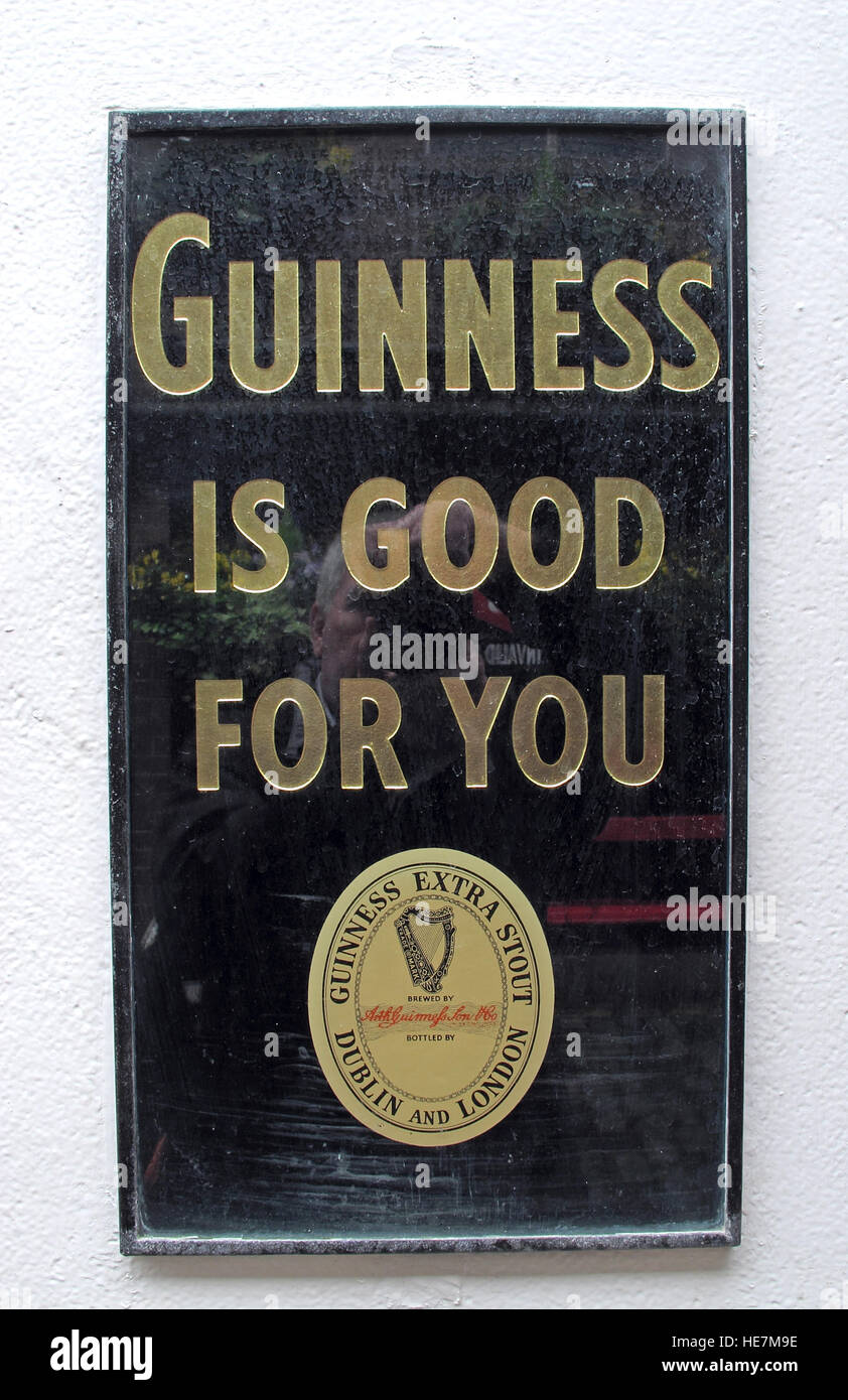 Dublino e Londra,Guinness è buono per voi segno, Extra Stout Foto Stock